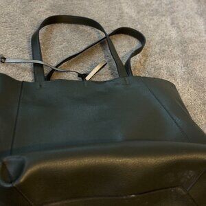 Universal Thread Green Tote Purse
